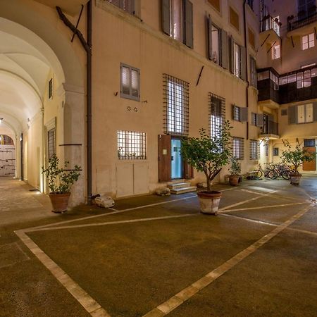 Guesthouse Mysuitetower Pantheon Рим Екстериор снимка